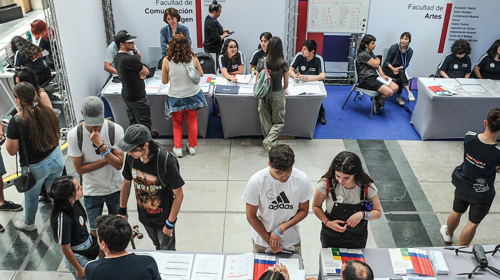 Gobierno se abre a cambios y acelera negociaciones tras informe de UC que cuestiona viabilidad del FES