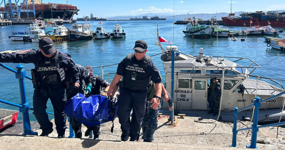 Encuentran cuerpo de pescador deportivo desaparecido desde borde costero en Valparaíso