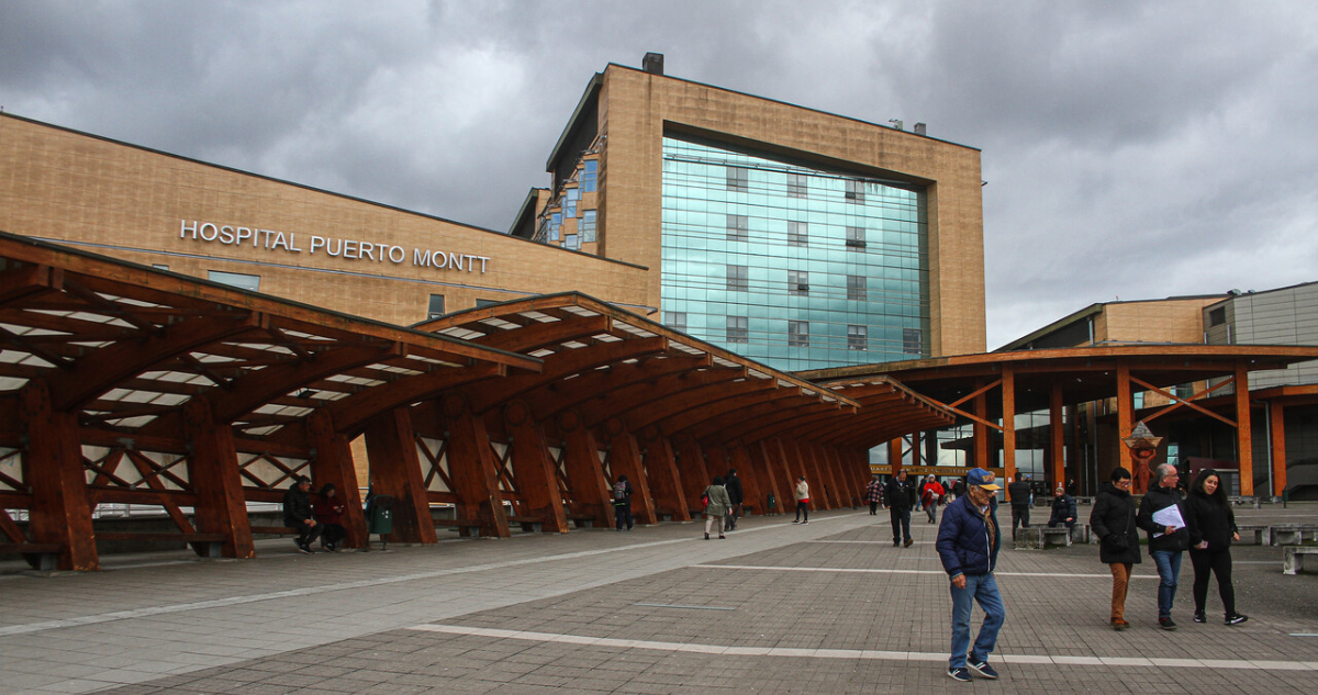 Hospital de Puerto Montt contactó a familia de paciente por hora médica pero ya había muerto