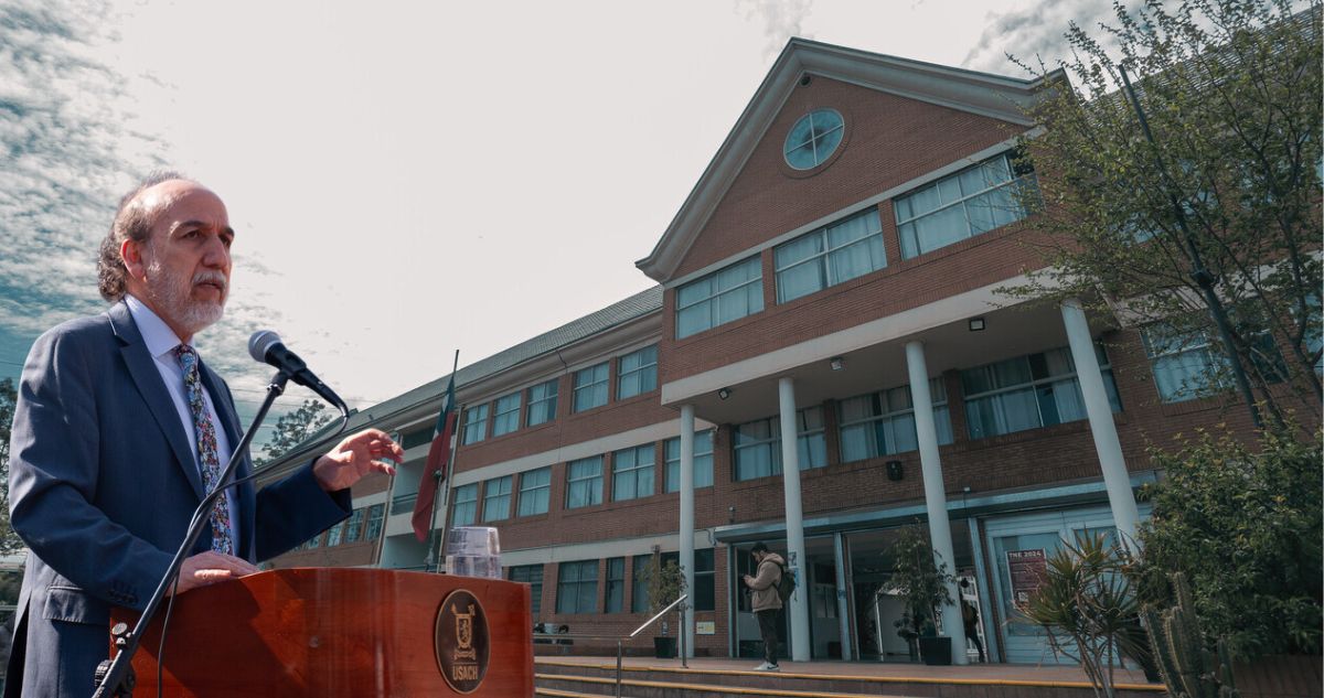 Rector USACH y Instituo Arcos