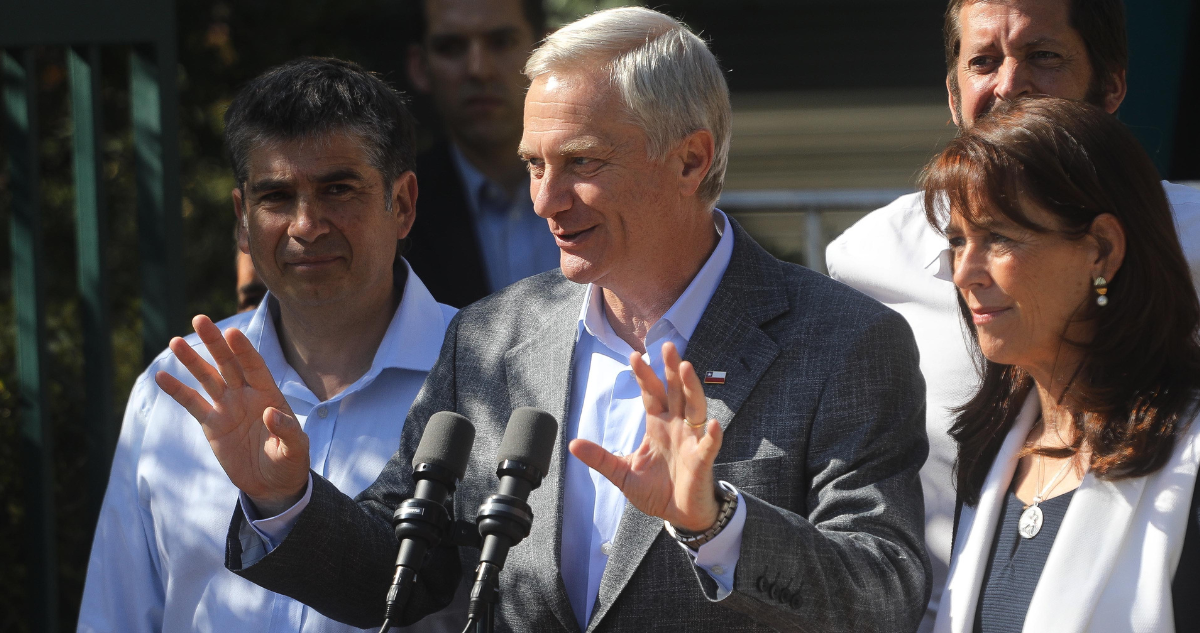 Kast dice que si no pasa a segunda vuelta será "la última elección presidencial en la que participe"