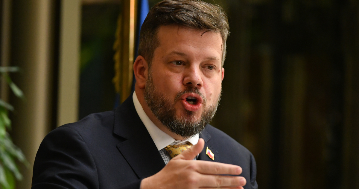 Kaiser redobla críticas al SML y lo acusa de intervenir en la elección: “Tienen militancia en el PC”