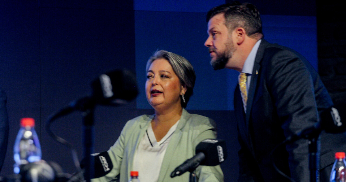 Kaiser critica a Jara por eventual salida del PC: “Una renuncia formal no es una renuncia espiritual”