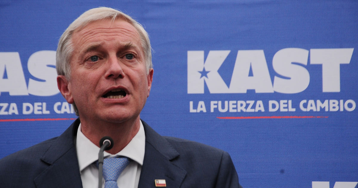 Kast recoge el guante que lanzó Parisi y afirma: "Salí a la calle, no a los matinales"