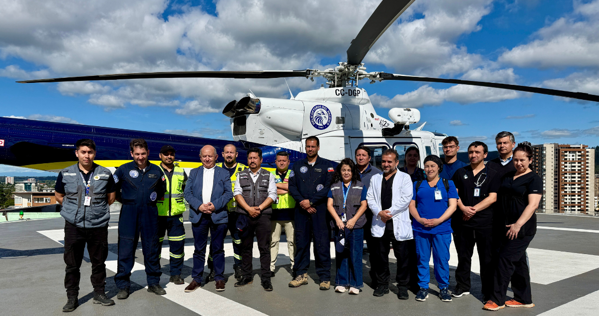 https://media.biobiochile.cl/wp-content/uploads/2025/11/labranza-dan-permiso-sanitario-a-4-helicopteros-para-traslados-medicos-en-situaciones-de-emergencia.png