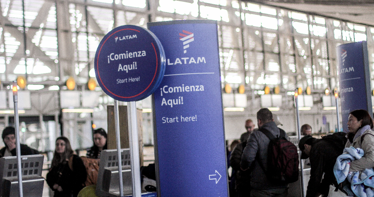 Huelga “perturba conectividad”: Gobierno llama a Latam y pilotos a resolver conflicto a la brevedad