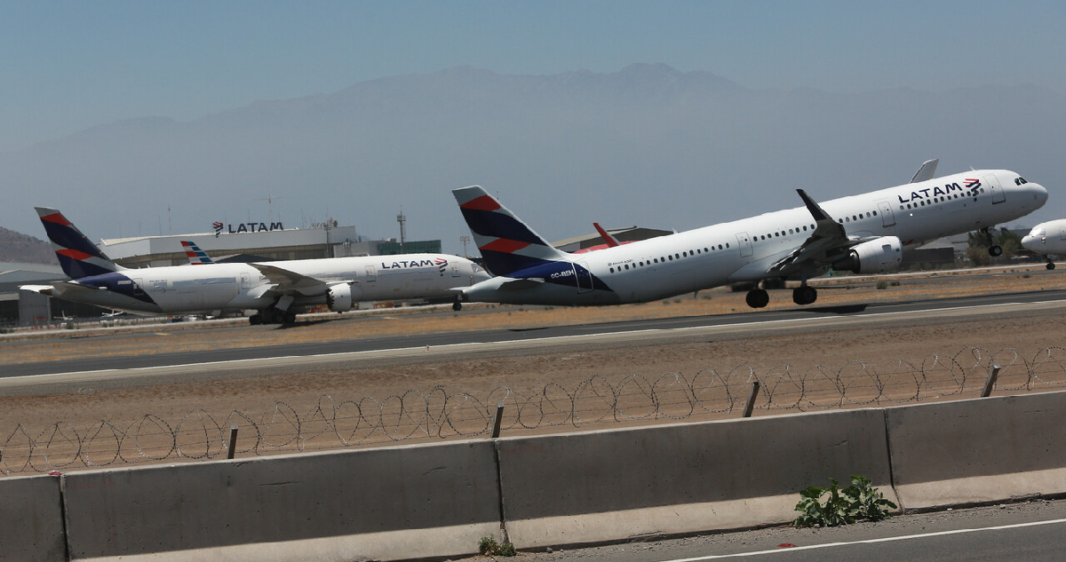 Mientras sigue la huelga de pilotos: Latam sube en la bolsa tras reportar sus resultados financieros
