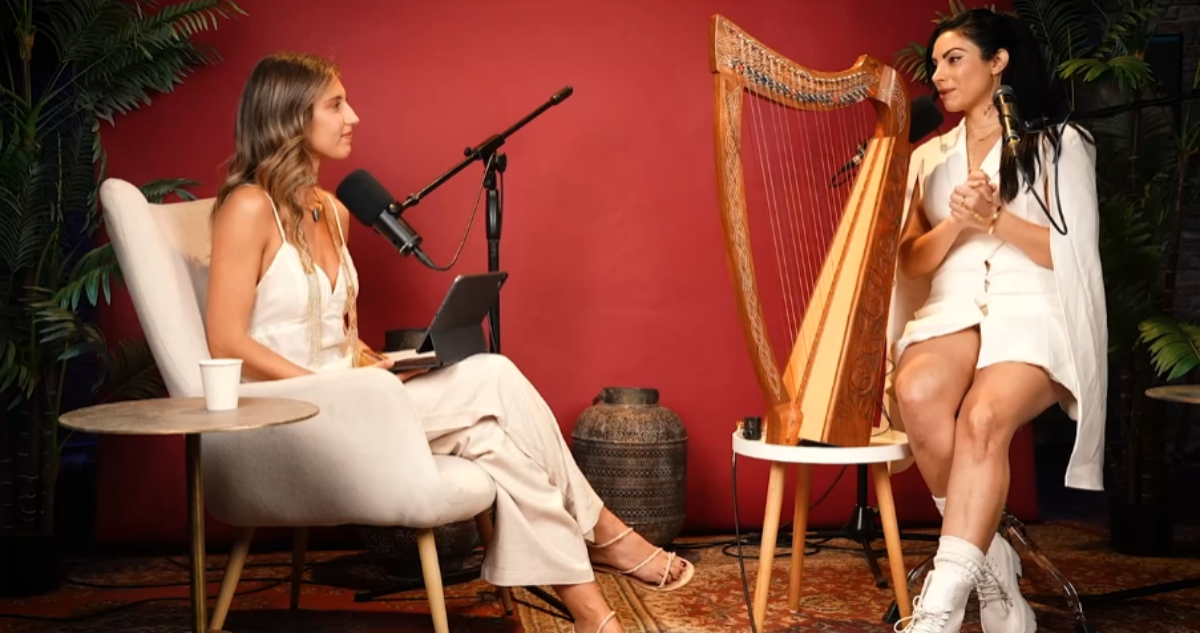 Constanza Palavecino: "Christina Aguilera me inspiró a querer aprender más y desarrollar mi voz"