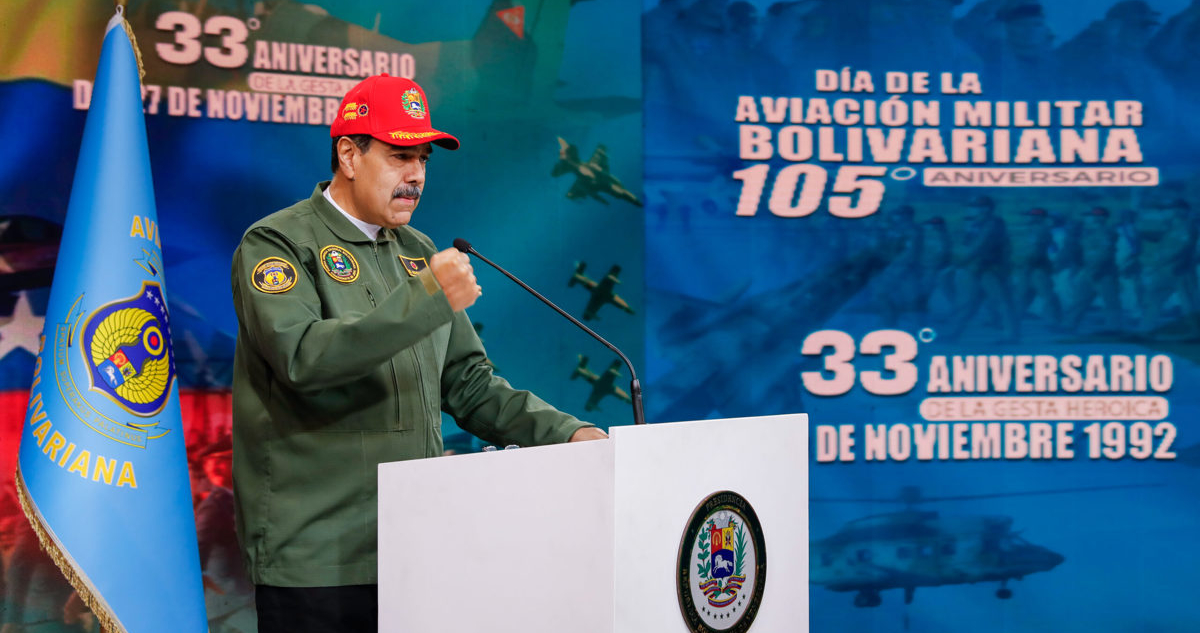 Maduro ordena a fuerza aérea estar lista para defender a Venezuela