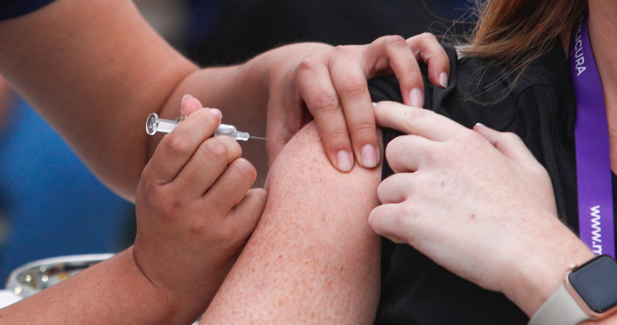 Minsal pone urgencia en vacunación contra la influenza tras brote primaveral en la región del Bío Bío