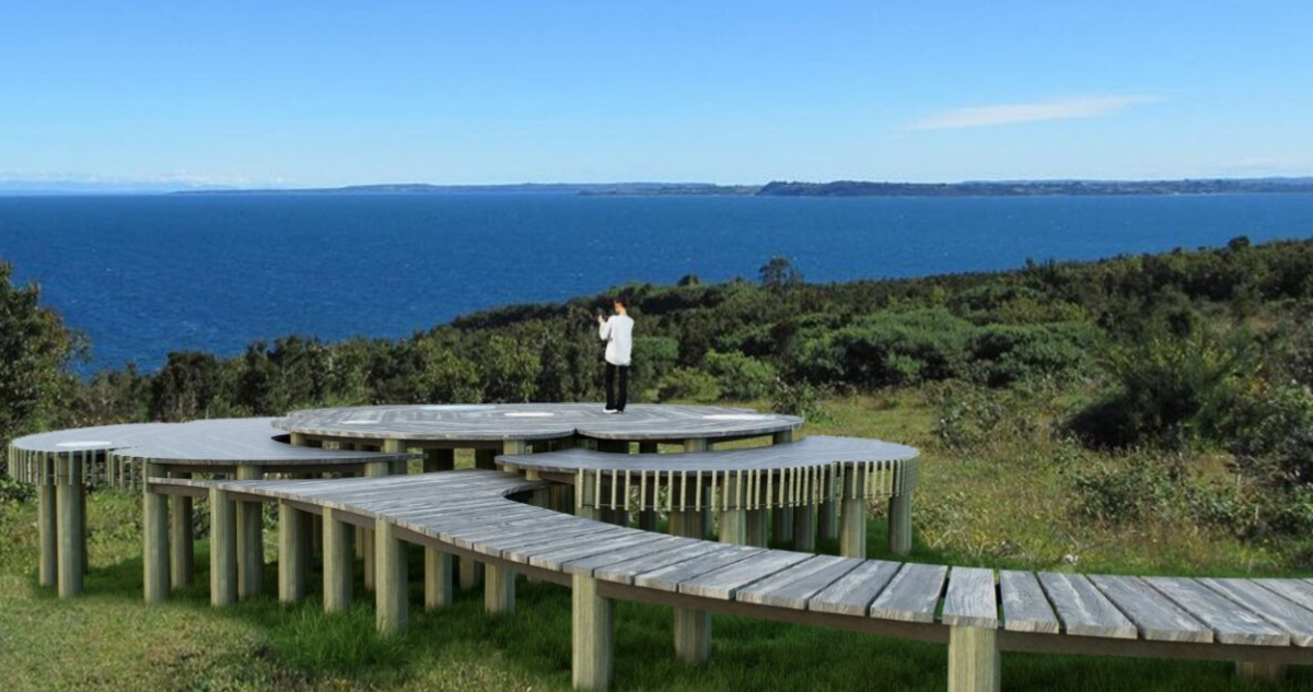https://media.biobiochile.cl/wp-content/uploads/2025/11/muelle-mirador-de-isla-tenglo.png