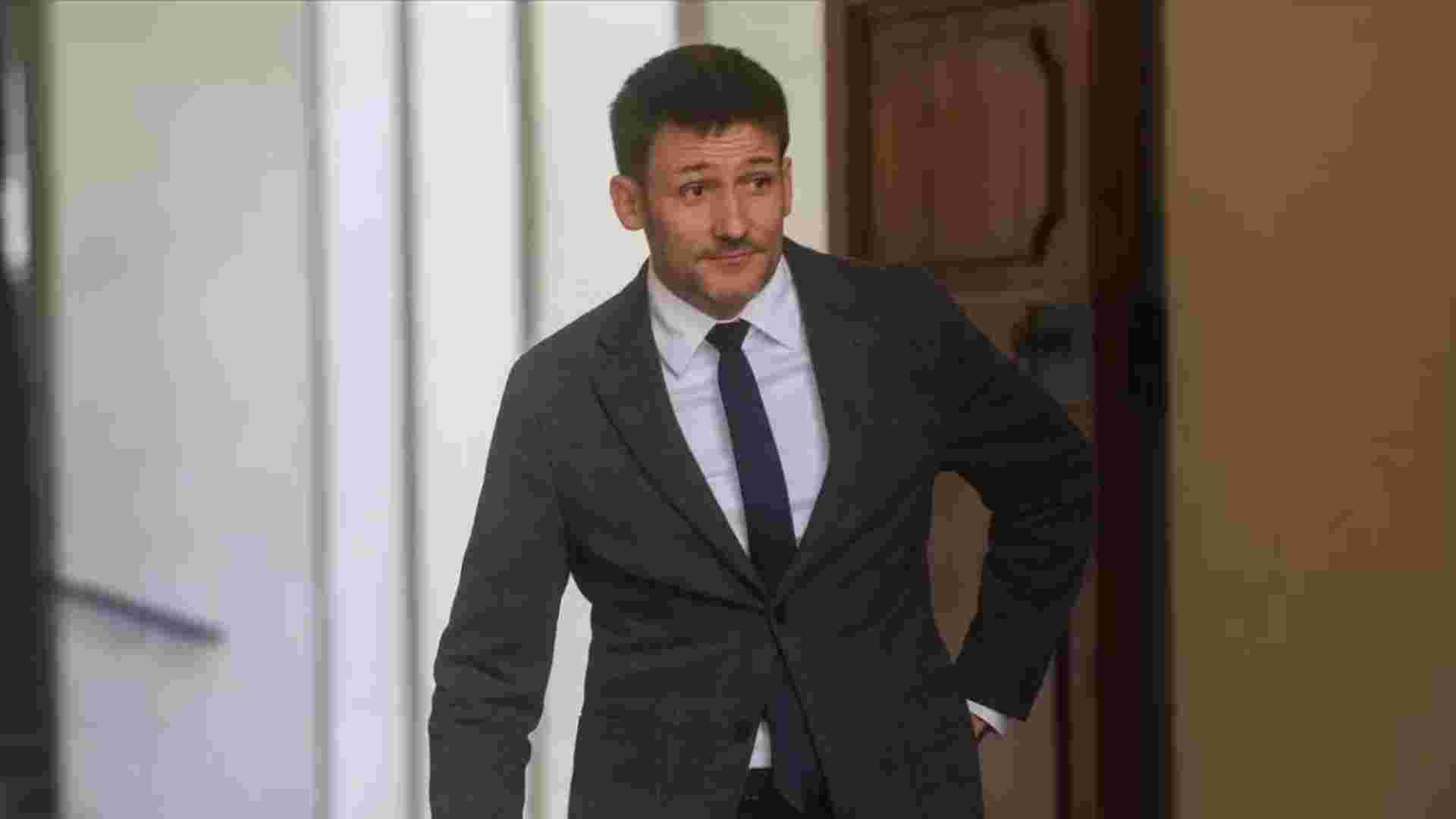 "Casi pasó piola": Leturia por conflicto de interés de Pardow con Transelec