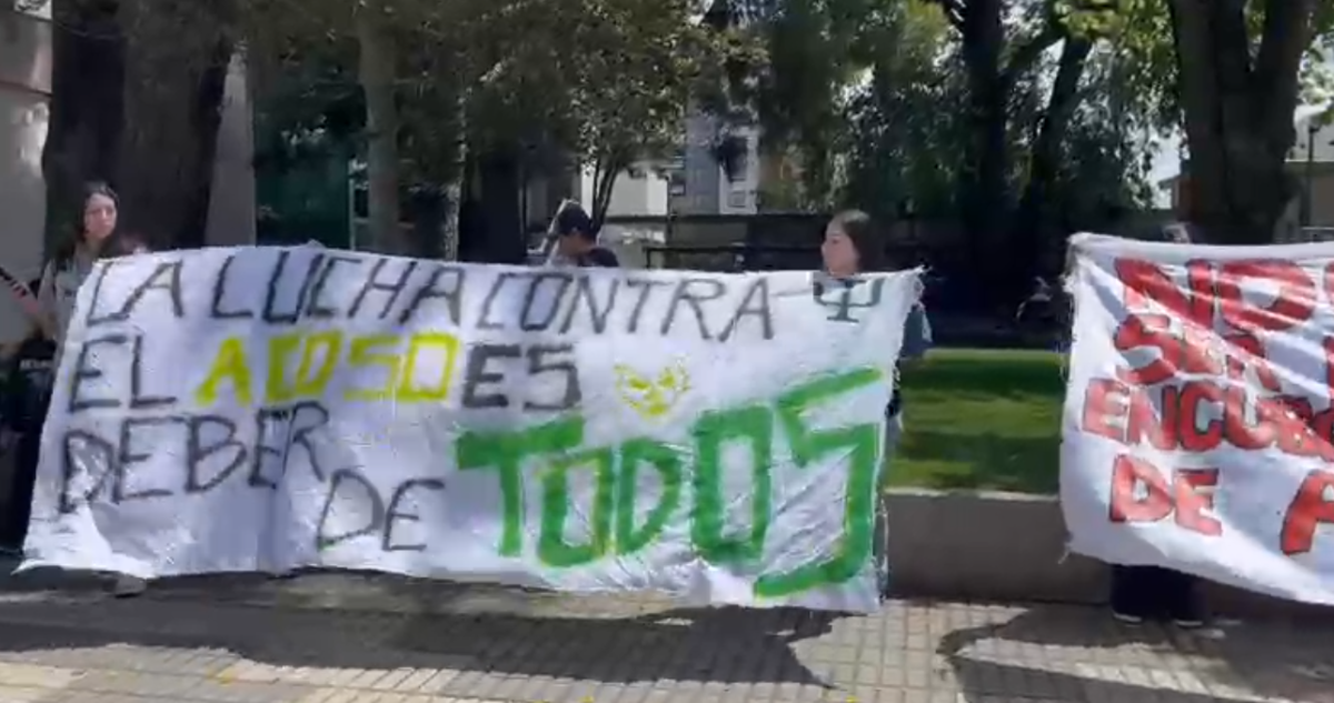 Estudiantes exigen desvinculación de docente acusado de acoso: sigue paro en Psicología de UC Temuco
