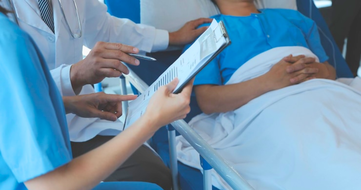 Las 3 nuevas patologías que entrarán al GES en diciembre: ligadas a tabaquismo, cirrosis y depresión