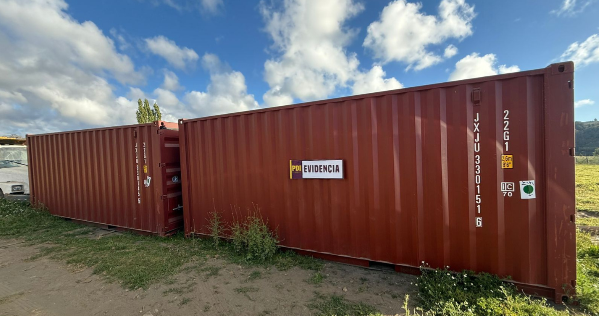PDI recupera dos contenedores robados desde depósito portuario en San Antonio: un detenido en Ñuble