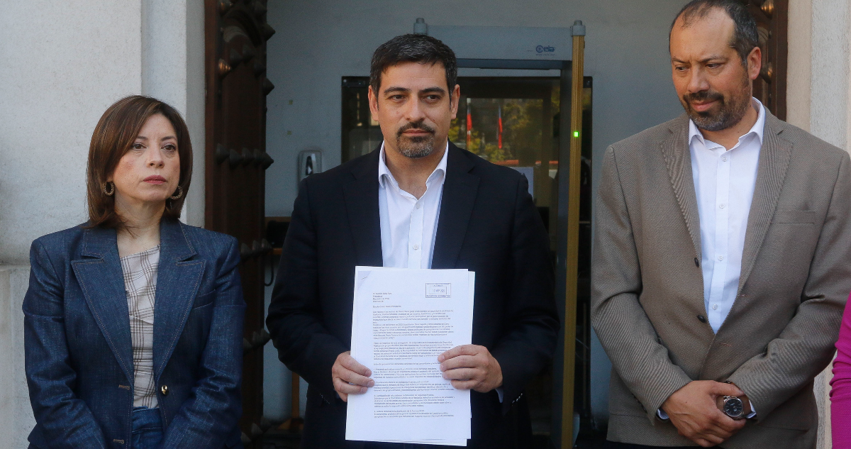 “Pedimos una intervención ahora”: alcaldes oficialistas de la RM demandan al Gobierno más seguridad