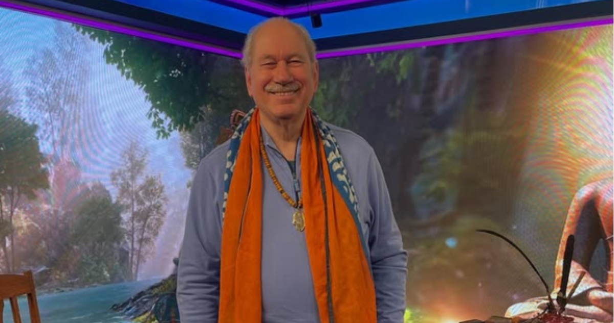 Pedro Engel en fotografía compartida en Instagram en referencia a cirugía por trombosis pulmonar