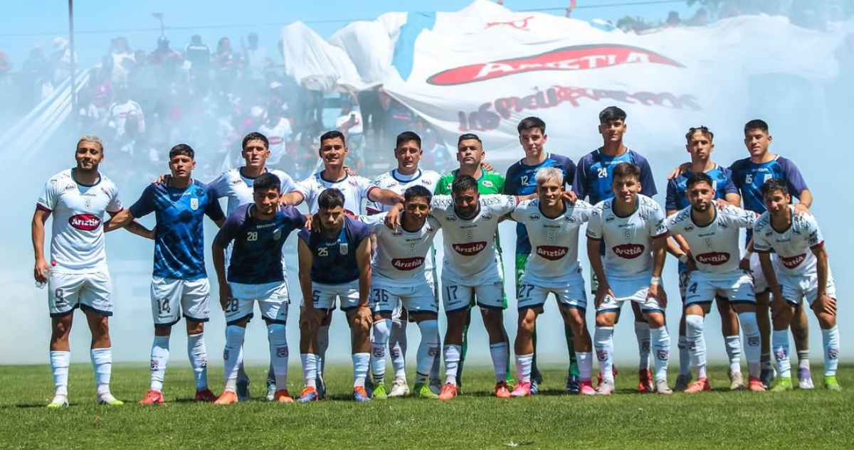 plantel-de-deportes-melipilla-en-segunda-division