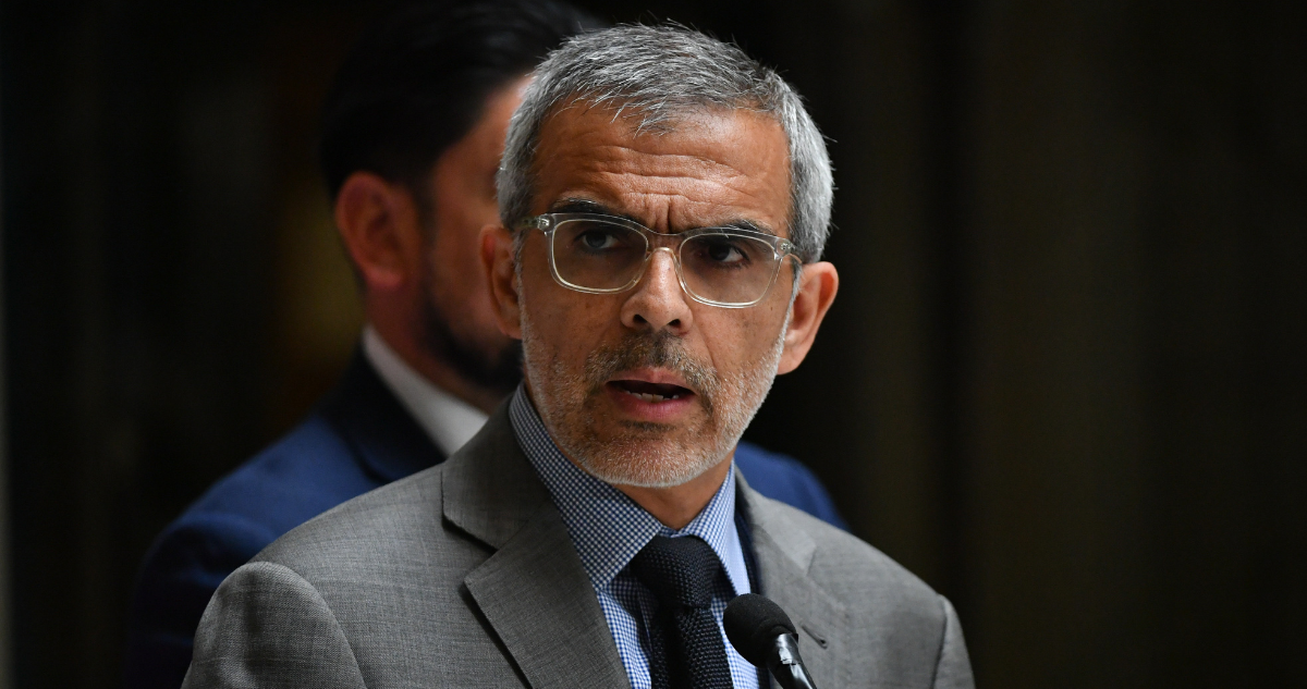 “Profundizó en el desconocimiento”: Cordero apunta contra Matthei por críticas al Plan de Búsqueda