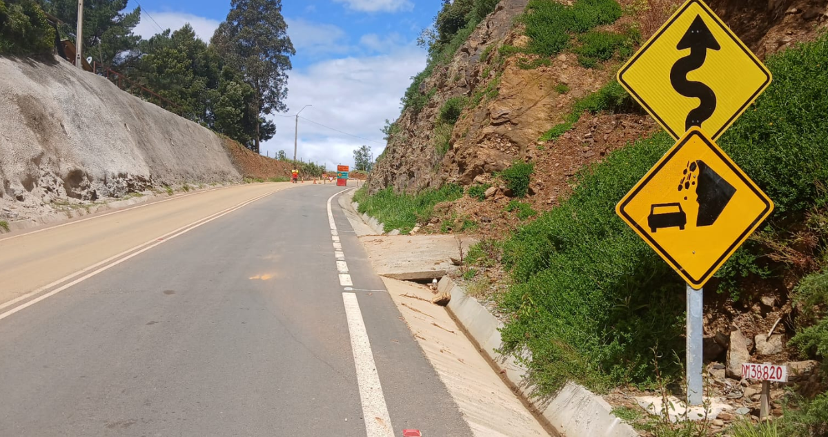 Trabajos para evitar nueva remoción en masa en la ruta Corral – Valdivia llevan un 30% de avance