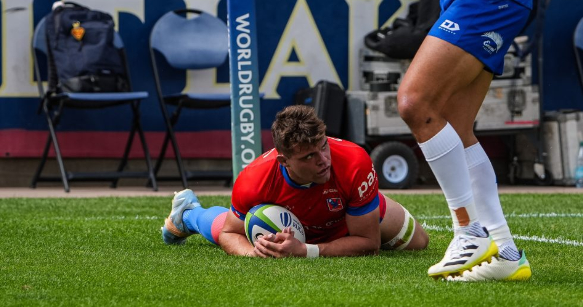 Santiago Pedrero en su try con Los Cóndores