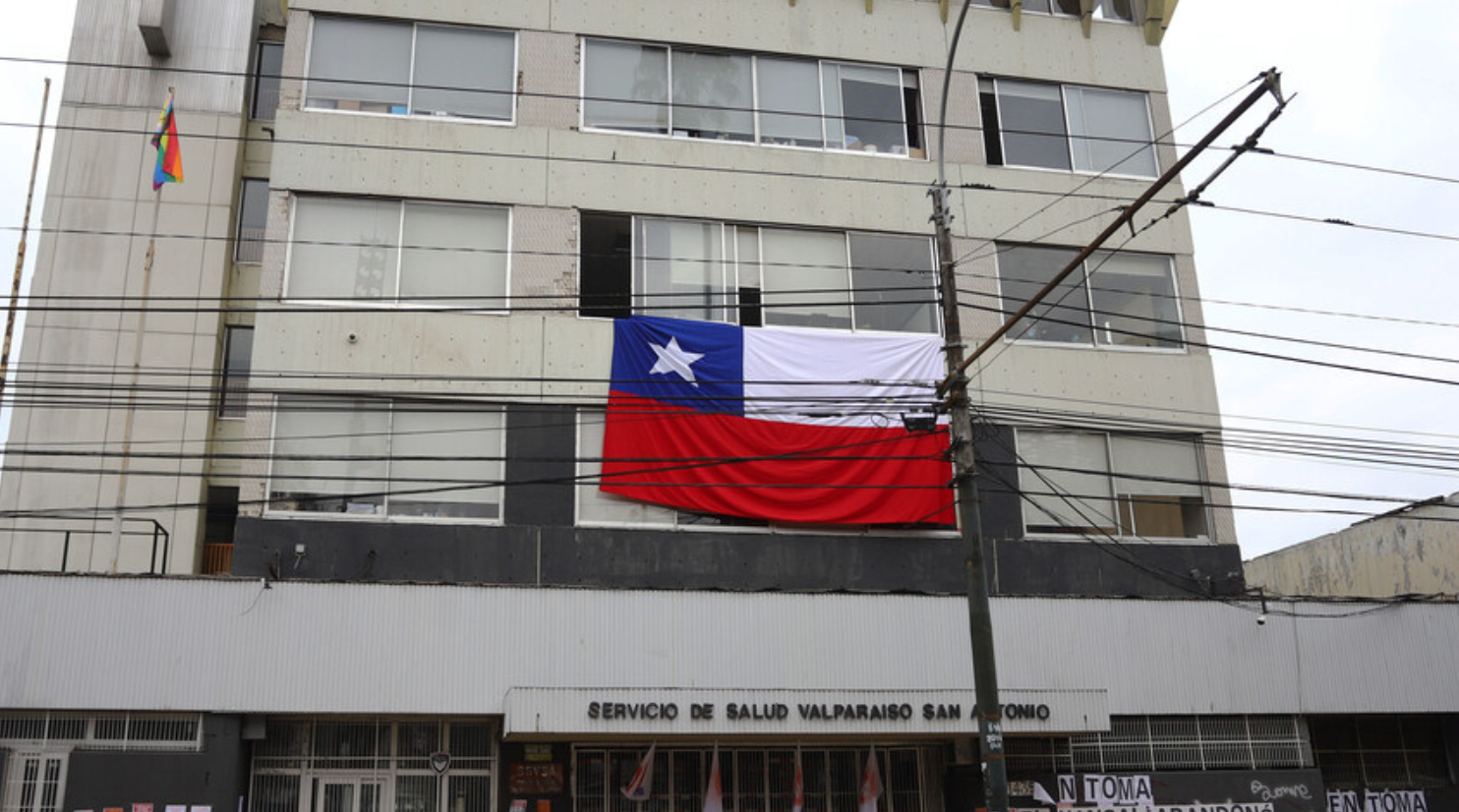 Denuncias pésimas condiciones en Servicio Salud Valparaíso-San Antonio: ratones, baños malos y goteras