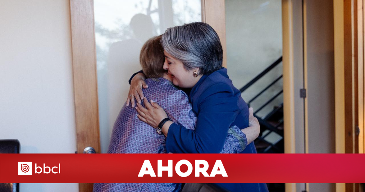 Reunión clave: Jara y Bachelet discuten valores fundamentales