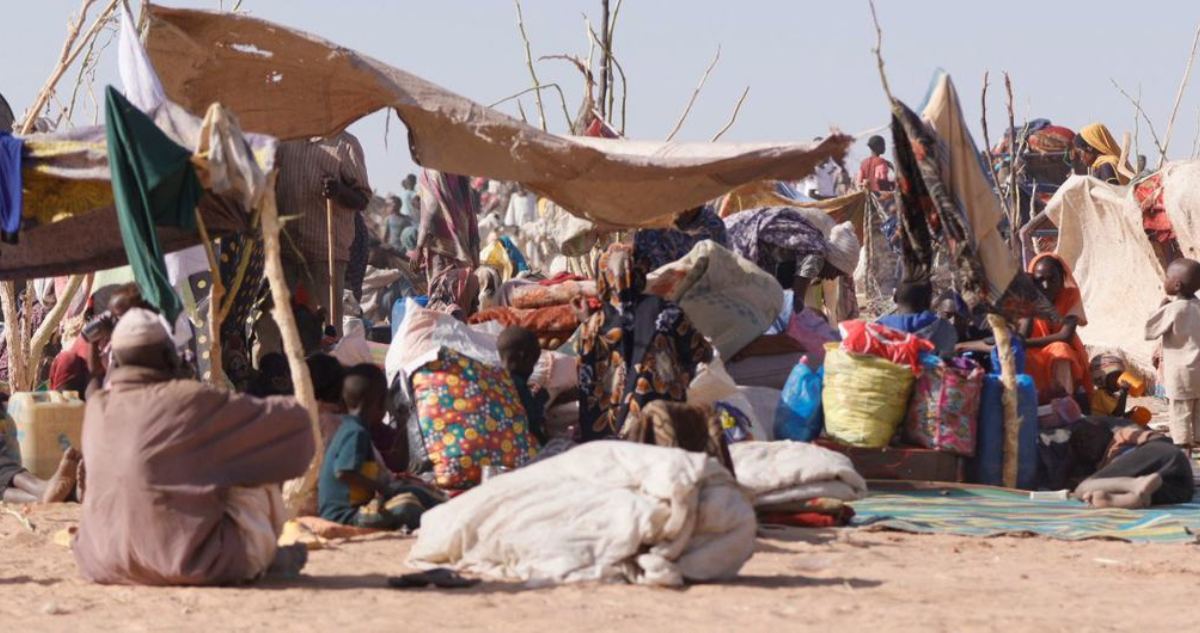 Las familias que huyeron de El Fasher buscan refugio en Tawila, en el norte de Darfur