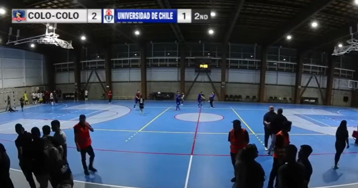 Superclásico del futsal fue suspendido: temor a barristas