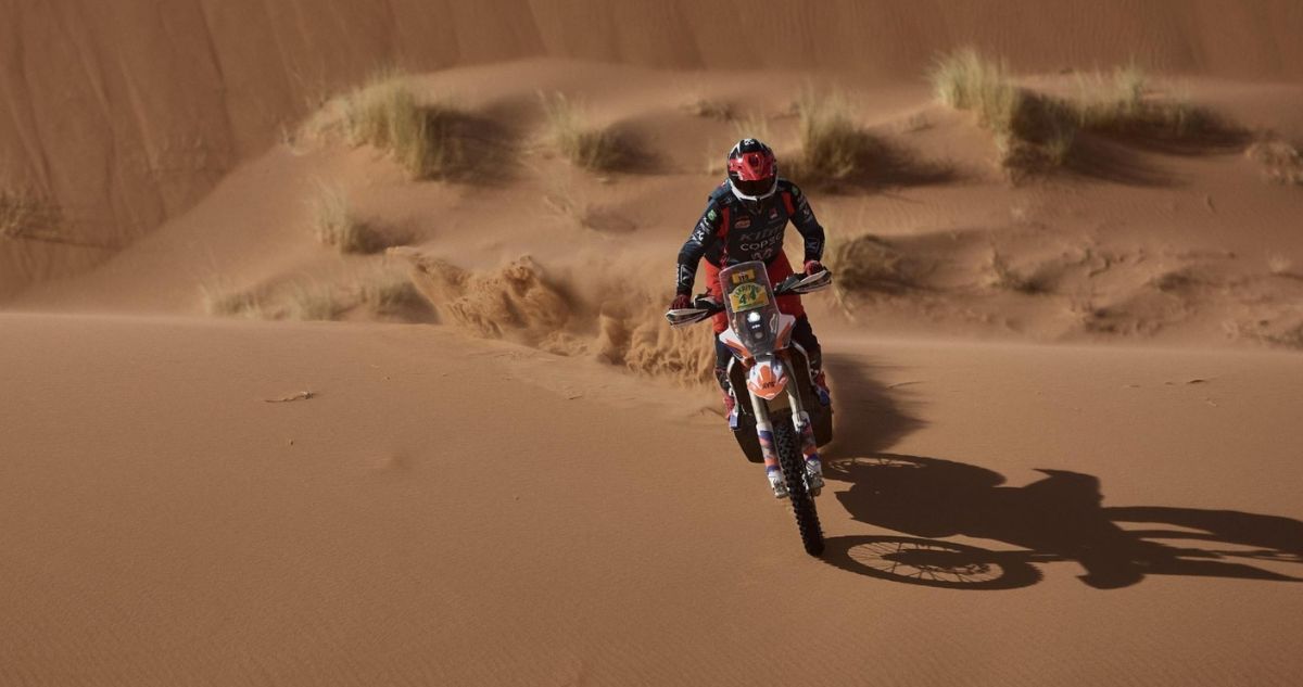 Tomás de Gavardo sigue al mando del Fenek Rally de Marruecos.