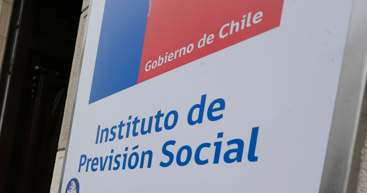 Trabajadores del IPS de la región del Bío Bío están en paro: movilización podría ser indefinida