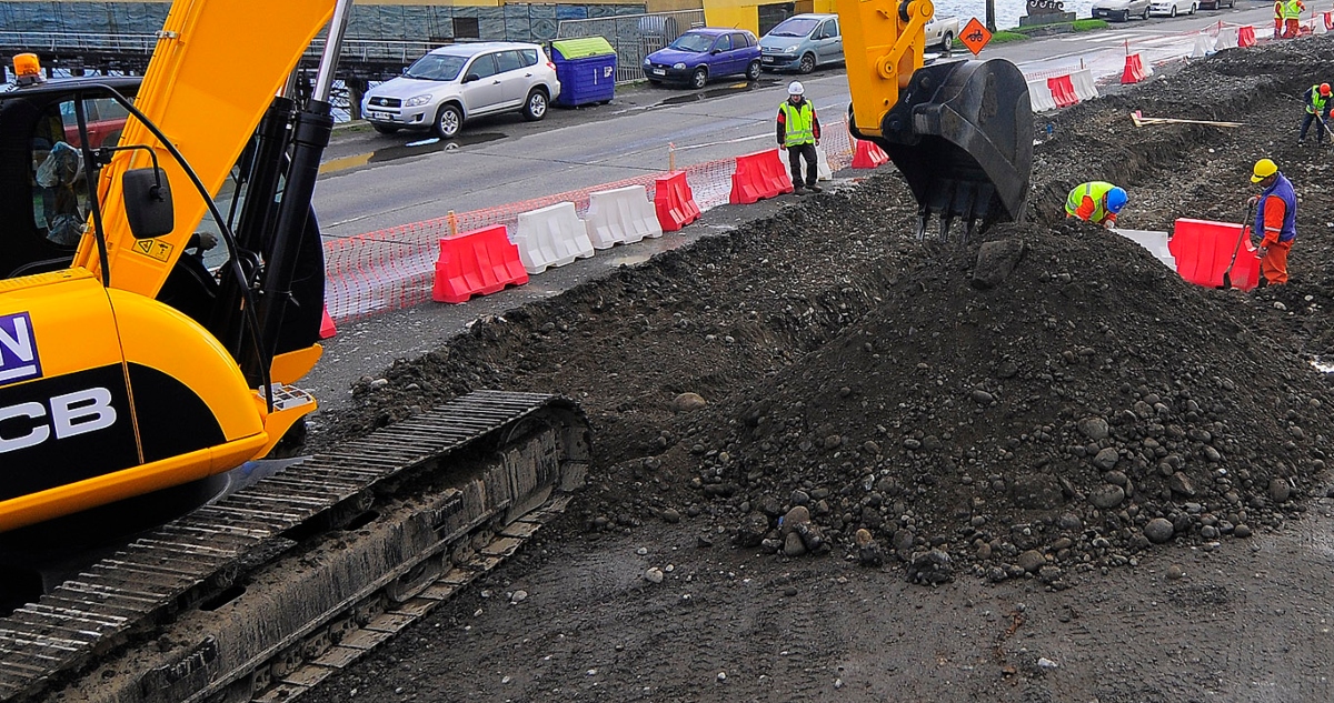 Trabajadores afectados por empresa que paralizó obras en Chiloé