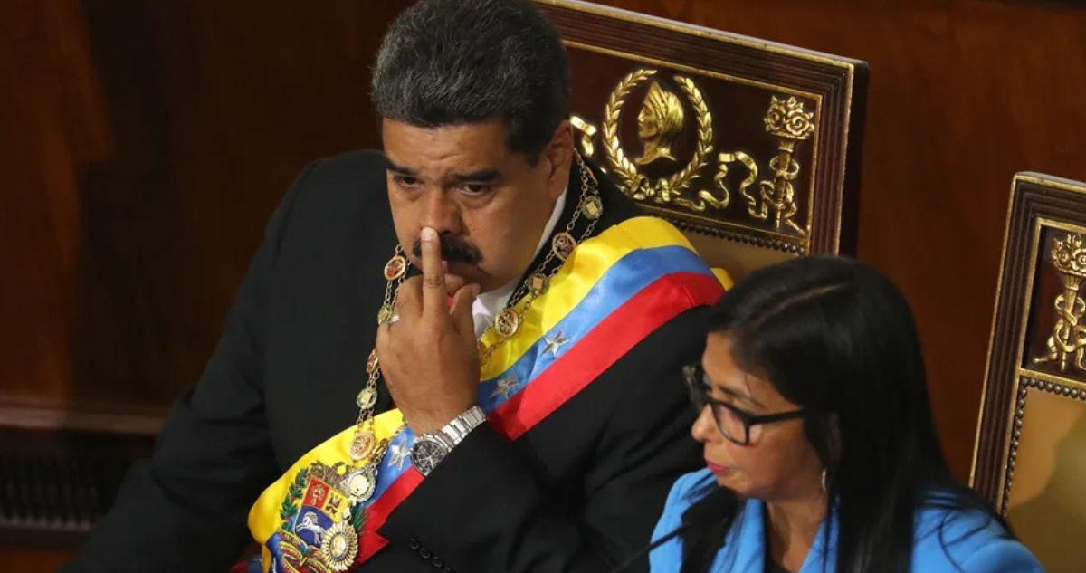 Imagen de archivo de Nicolás Maduro y Delcy Rodríguez