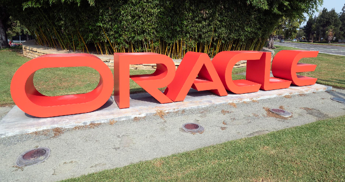 Acciones de Oracle se desploman y arrastran al Nasdaq ante resultados decepcionantes y temor por la IA