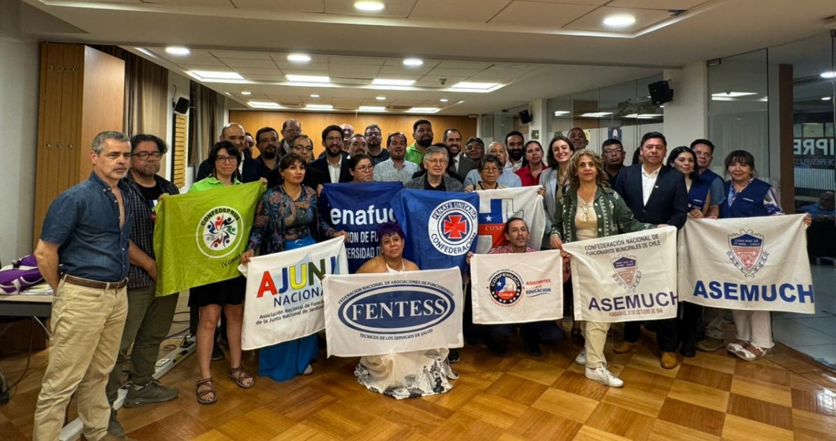 Gobierno y Mesa del Sector Público alcanzan acuerdo para reajuste salarial: será de un 3,4%