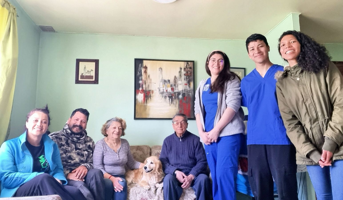 Proyecto universitario adiestra mascotas 