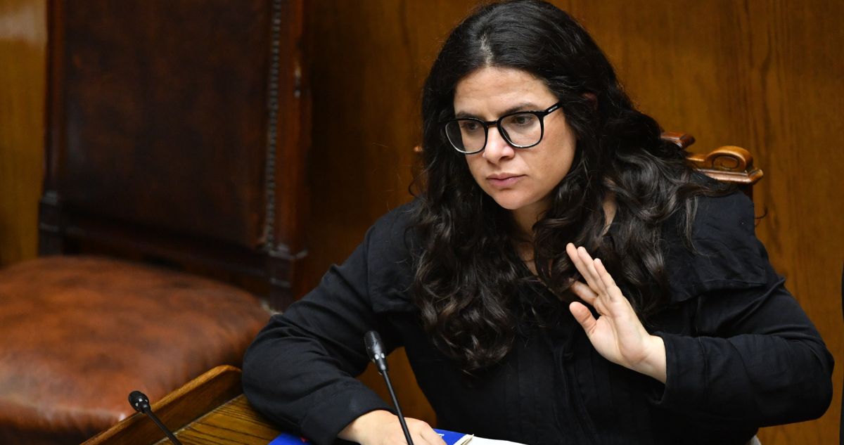Orellana advierte: Repulicanos “en general, no están de acuerdo con los derechos de las mujeres”