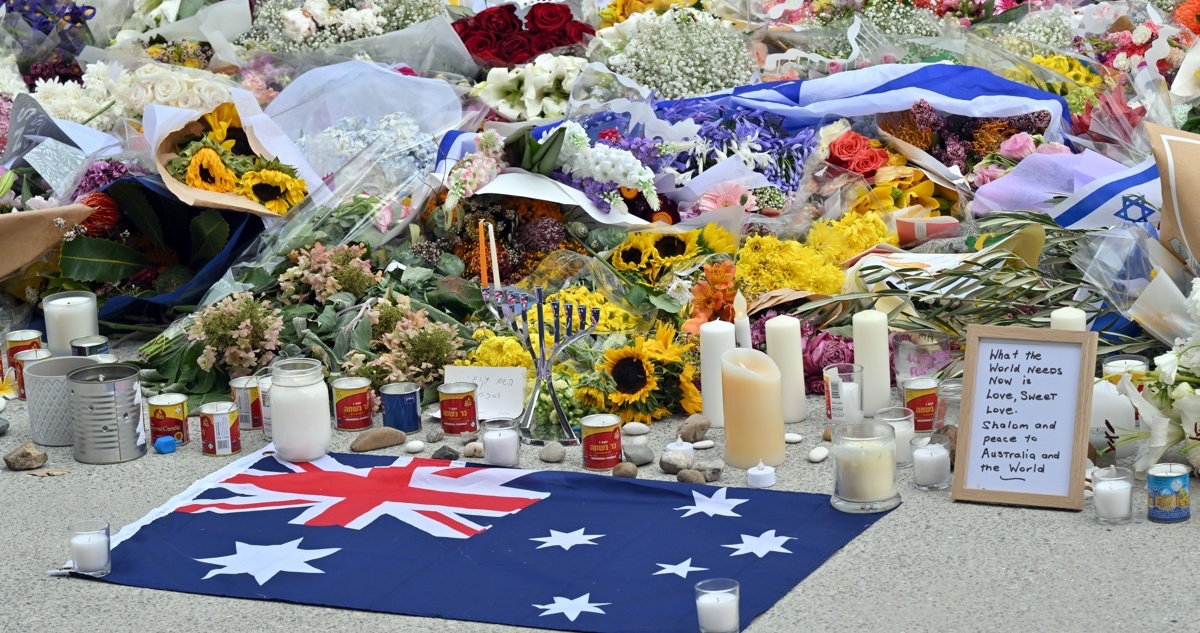 Australia vincula al Estado Islámico con mortal ataque durante festividad judía en playa de Sídney