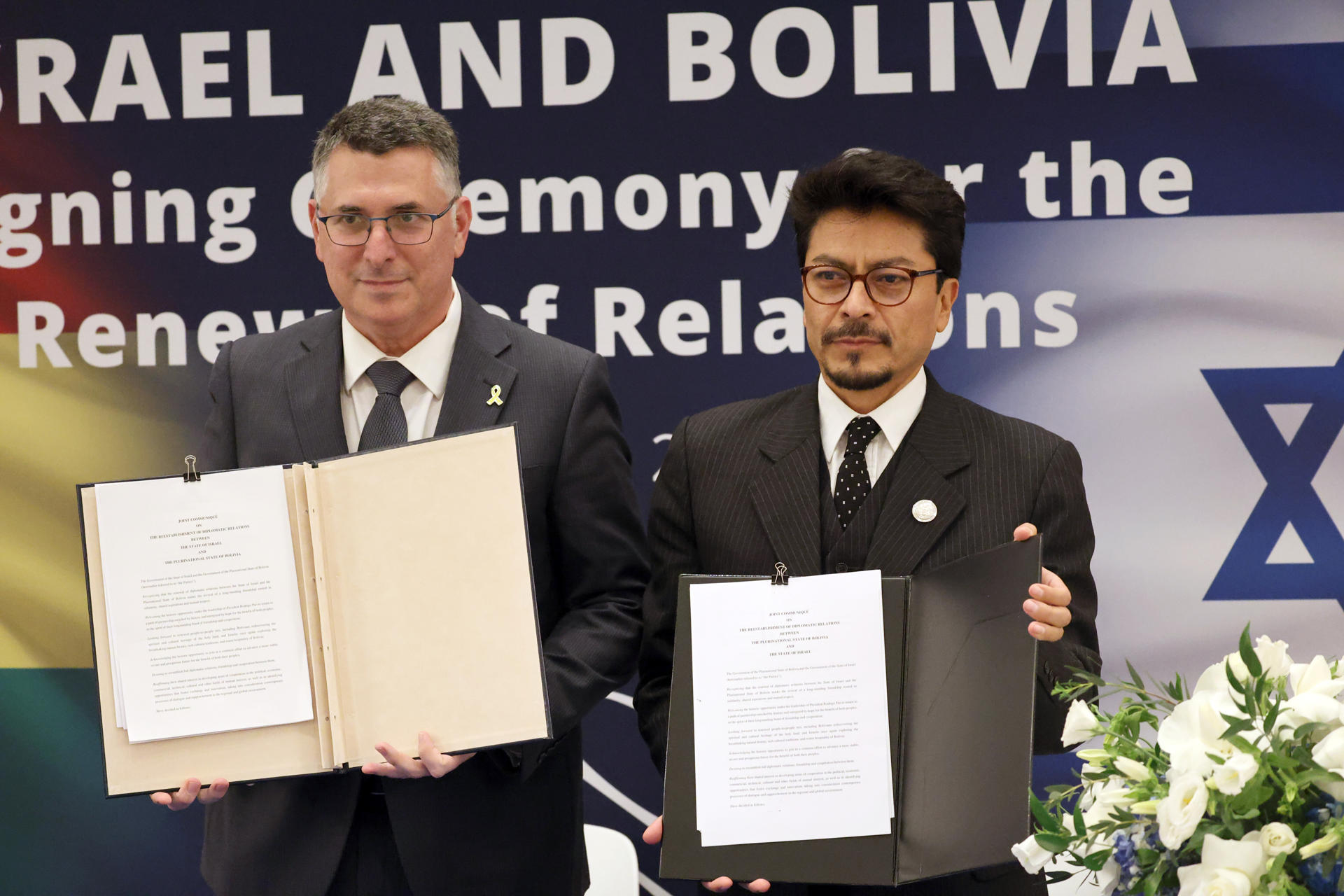 Los ministros de Exteriores de Israel, Gideon Sa’ar, y Bolivia, Fernando Aramayo