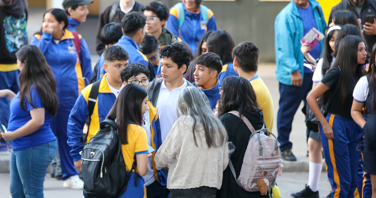 Polémica por circular de Educación que integra enfoque de género en colegios: acusan amarre ideológico