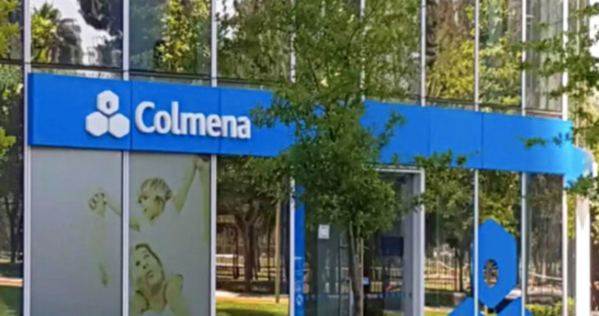 Isapre desafilia a usuario que viajó 4 veces al extranjero estando con licencia médica