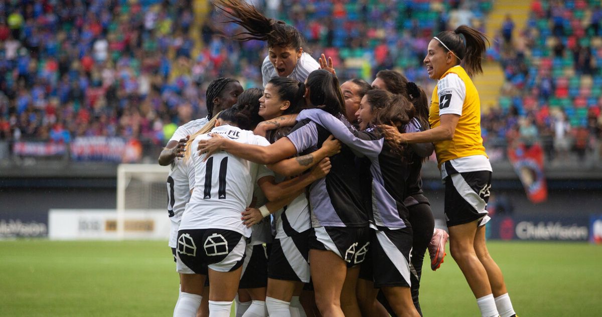 Colo Colo femenino gana el clásico a La U y logra tetracampeonato
