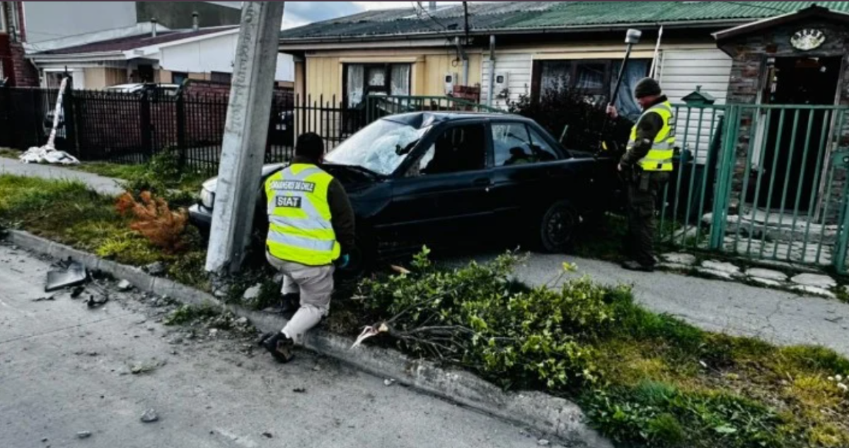 Mujer muere tras atropello en Punta Arenas: conductor iba bajo el efecto del alcohol y huyó del lugar