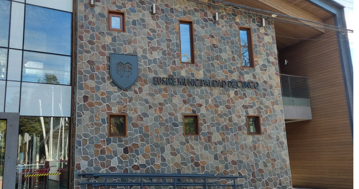 Ingresan querella contra secretario municipal de Cunco por el delito de abuso sexual