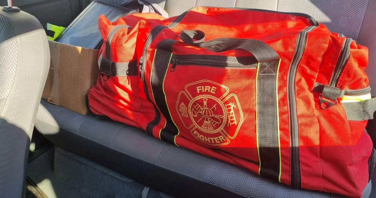 Voluntario de Bomberos sufre robo de su equipo en Los Ángeles