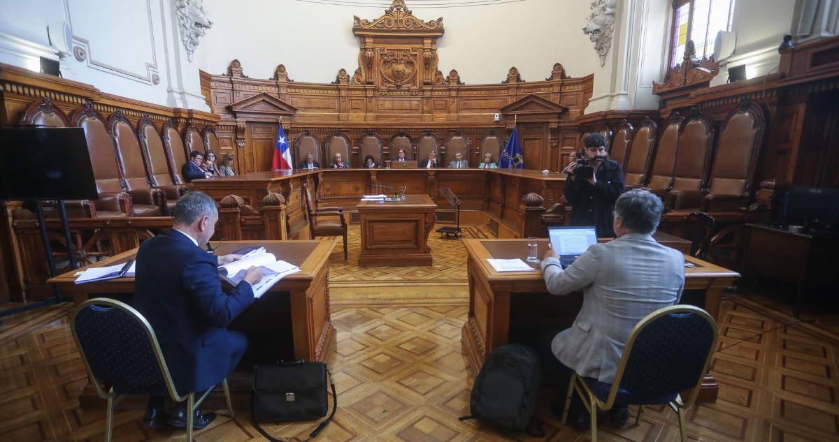 Supremazo: Corte Suprema fija que viajar con licencia no autorizada es falta grave de probidad