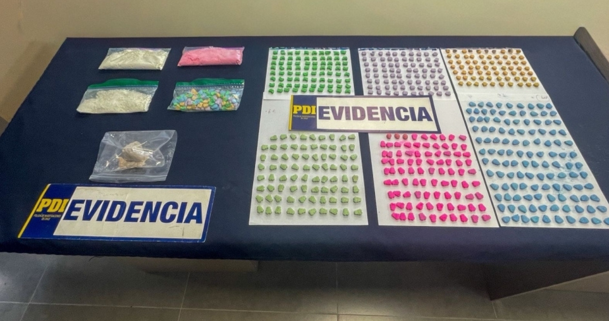Detienen a sujeto colombiano portando más de 14 millones de pesos en éxtasis y tussi en Valdivia