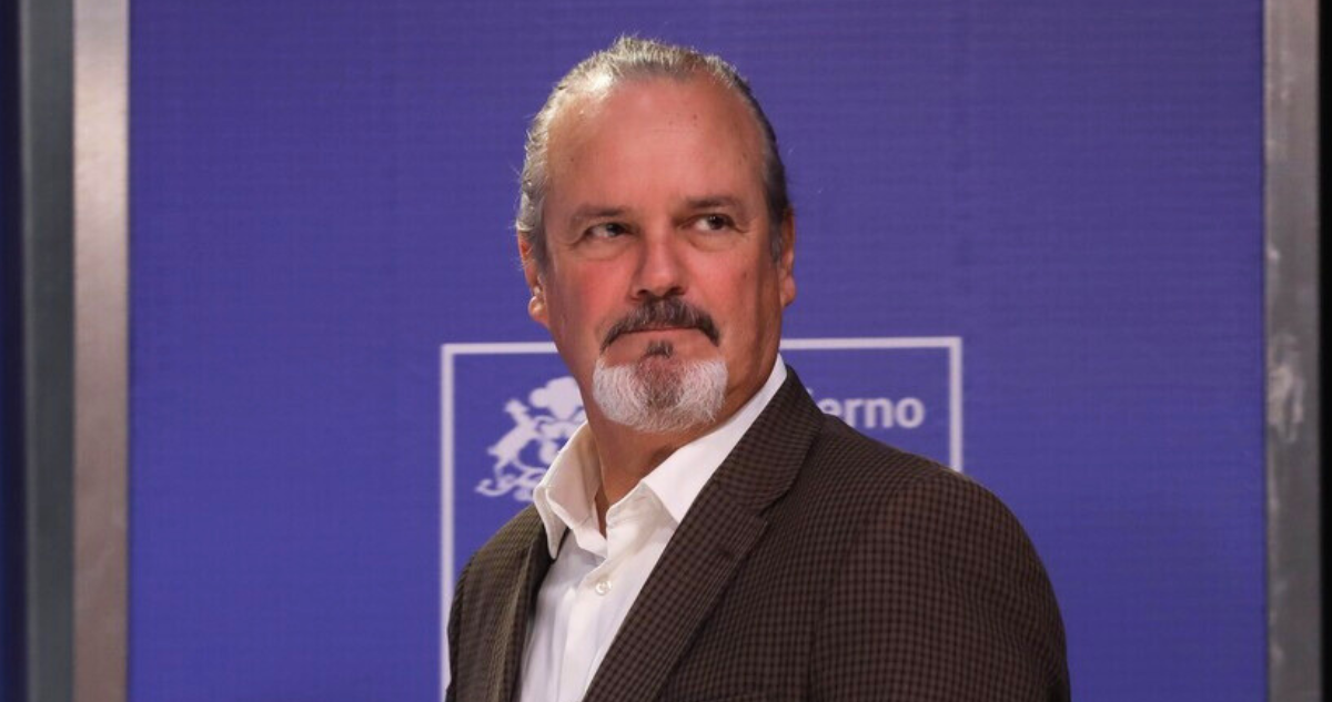 Corfo desmiente a vicepresidente: "No existe propuesta de Canadá" para construir rompehielos en Chile