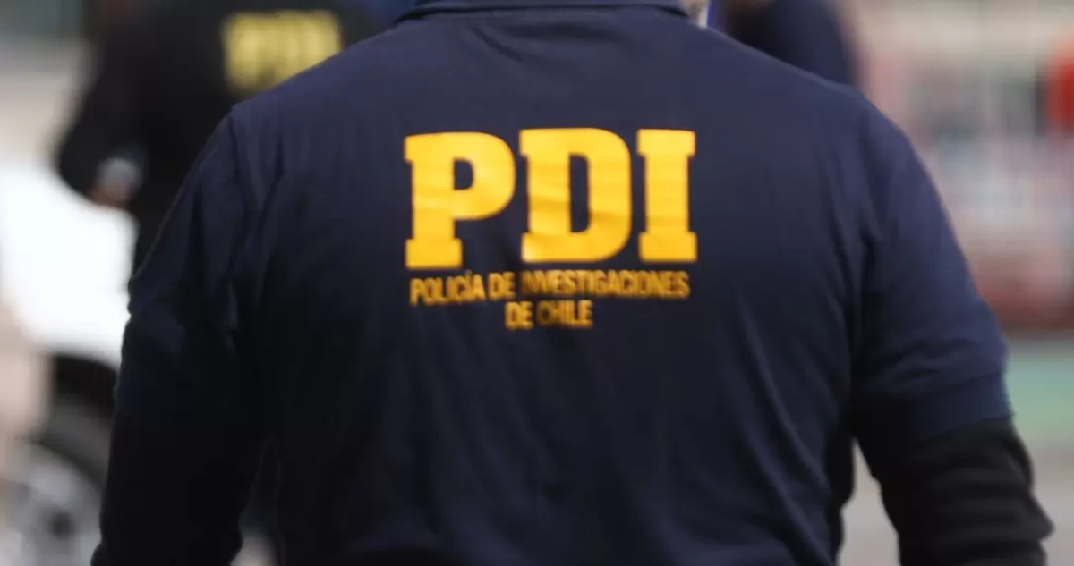 Condenan a diez años a sujetos por robo con intimidación a funcionario de la PDI en Estación Central