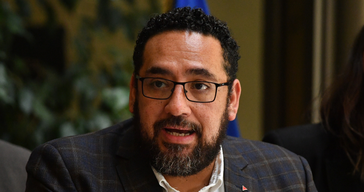 Ministro Cataldo se refiere a los dichos por alcalde desbordes sobre la posible participación de adultos en disturbios en el Instituto Nacional.